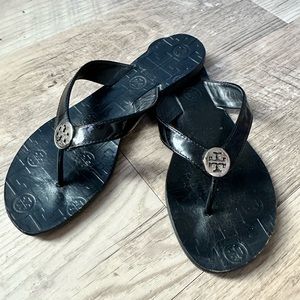 Tory Burch Black Patent Leather Sandals size 8M